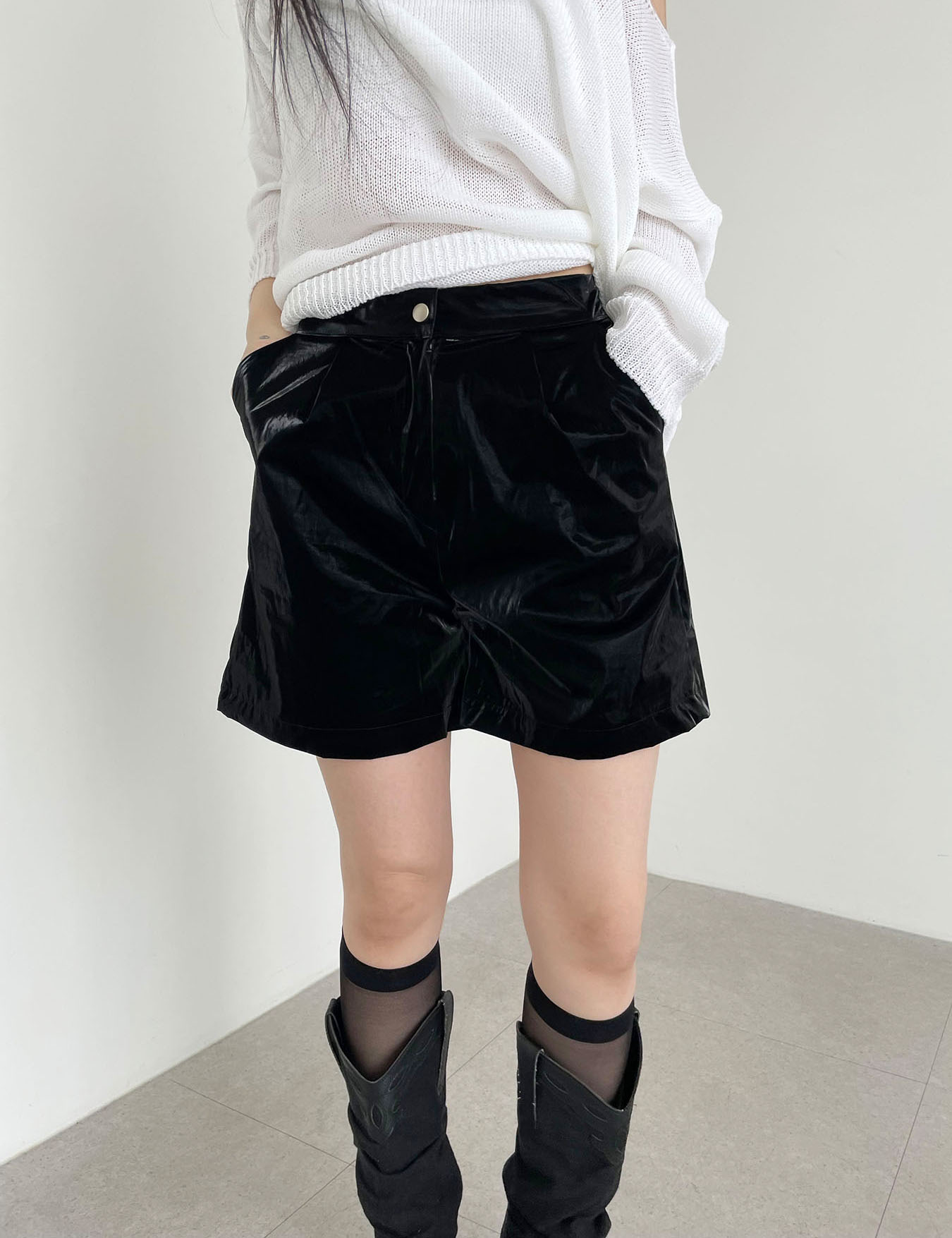 glossy shorts (2color)