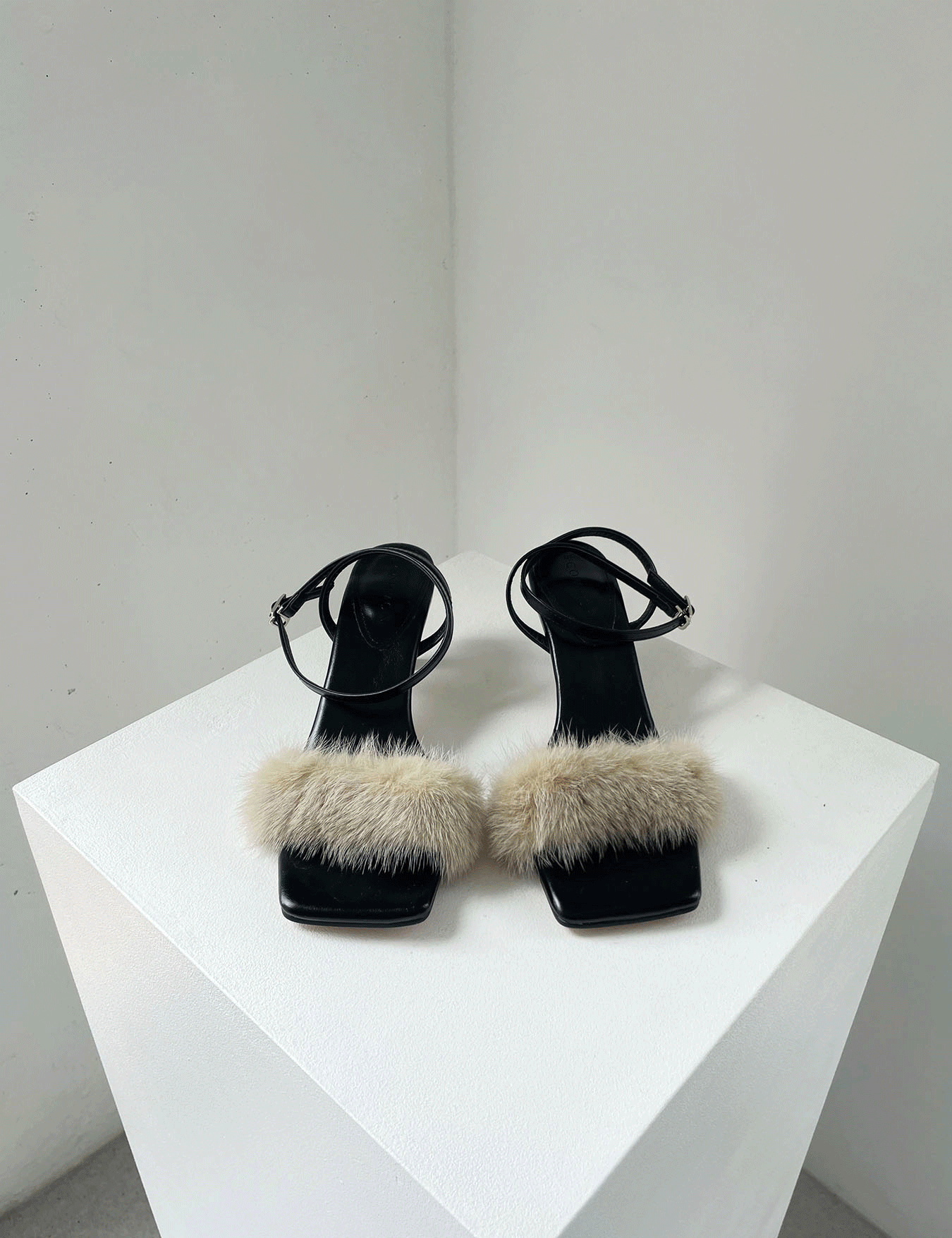 mink fur sandal (2color)